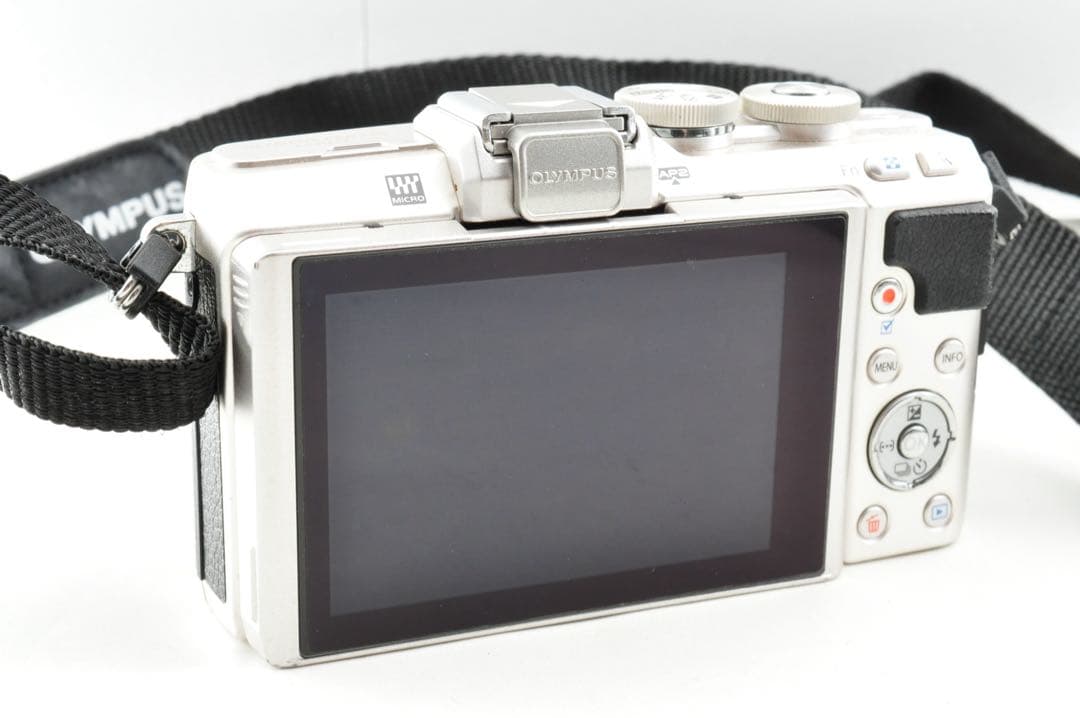 【ショット数2063回 】 OLYMPUS PEN Lite E-PL7