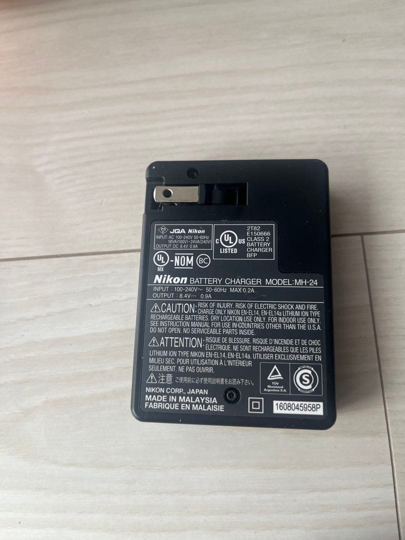 Nikon D5300 完動品　ショット数1,086枚