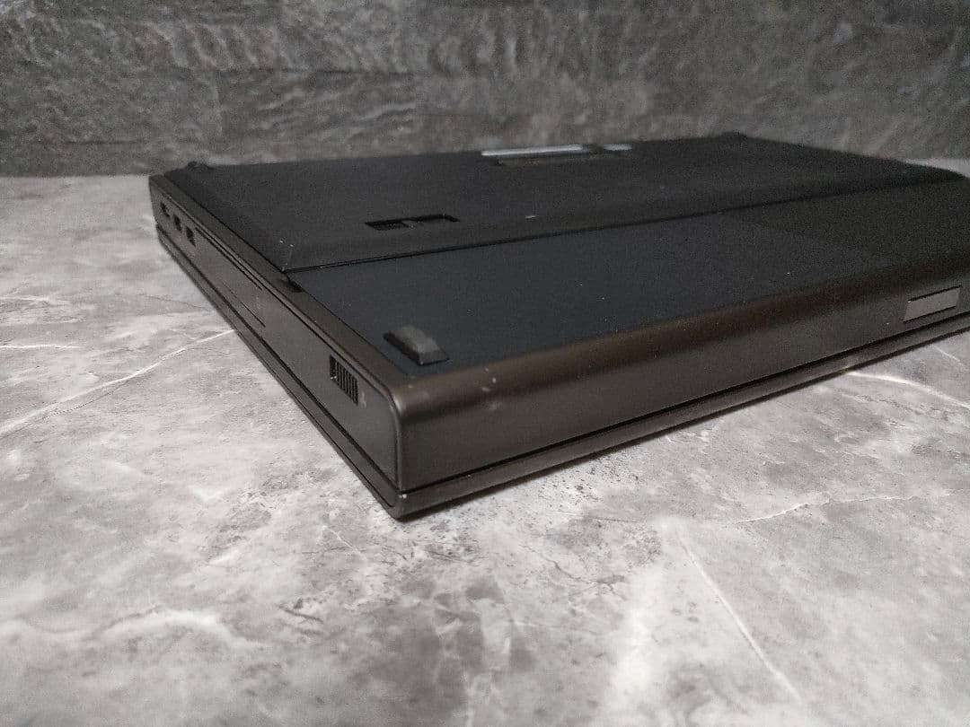 ✨DELL✨Precision✨corei7✨新品メモリ16✨新品SSD512✨