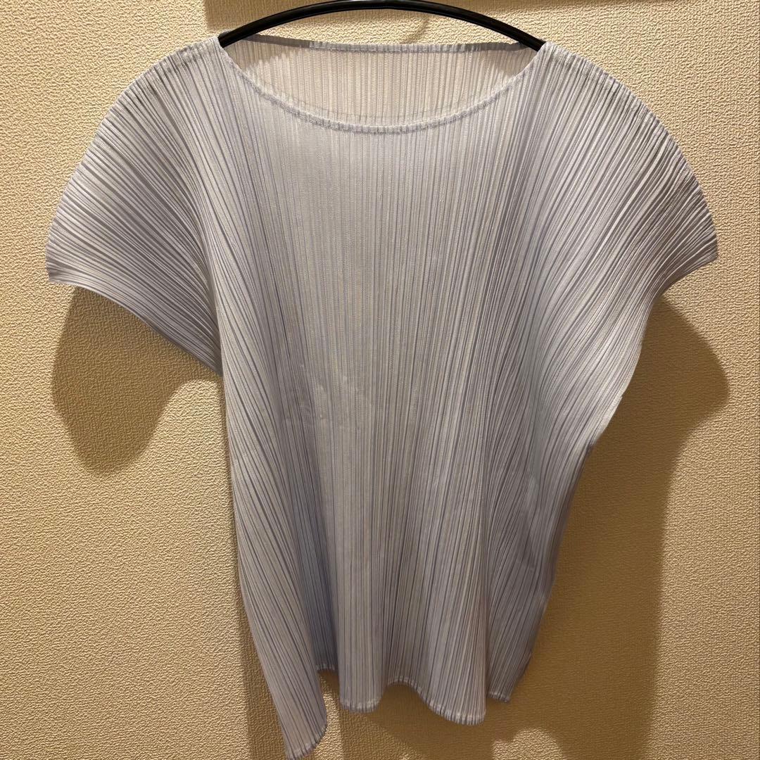 PLEATS PLEASE ISSEI MIYAKE ノースリーブカットソー