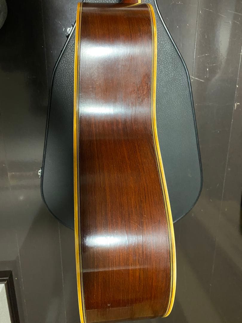 アコースティックギター　yamaha