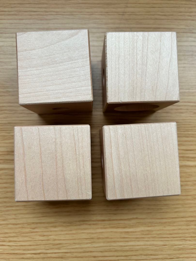 Naef ネフ社 シグナ Signa ひも通し　積み木