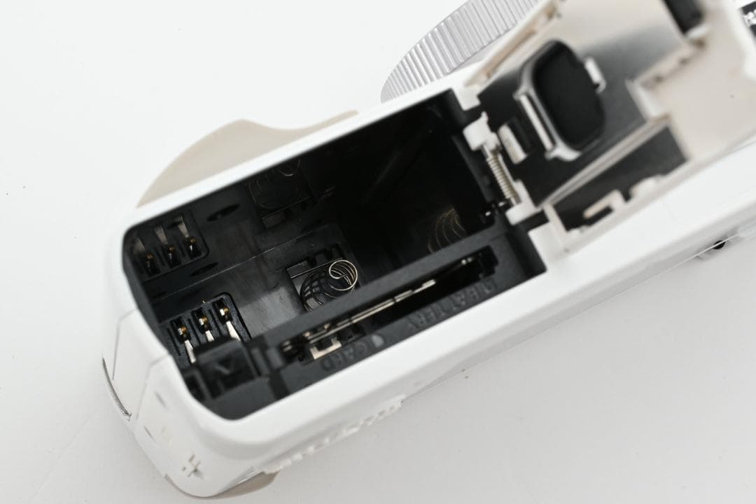 【美品】Panasonic LUMIX DMC-TZ85 ホワイト　動作確認済