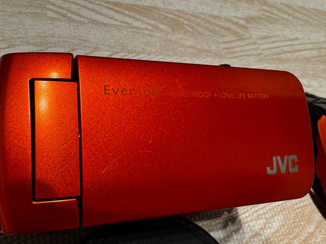 JVC Everio R オレンジ 本体・バック ・広角レンズ・浮輪付ストラップ