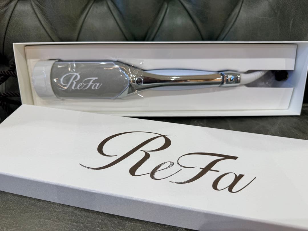 正規代理店出品　新品未使用リファパワーアイロンストレートアイロンプロ