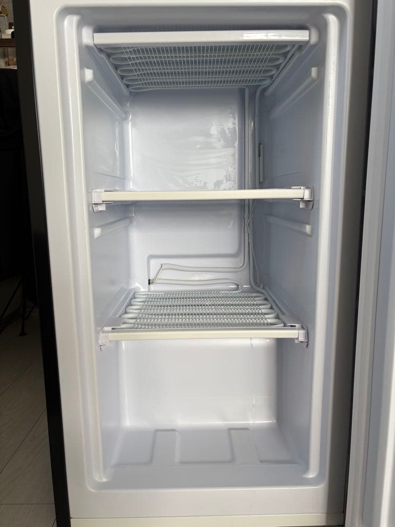 ◎値下げ中◎ 冷凍庫 小型 アイリスオーヤマ 60L ブラック