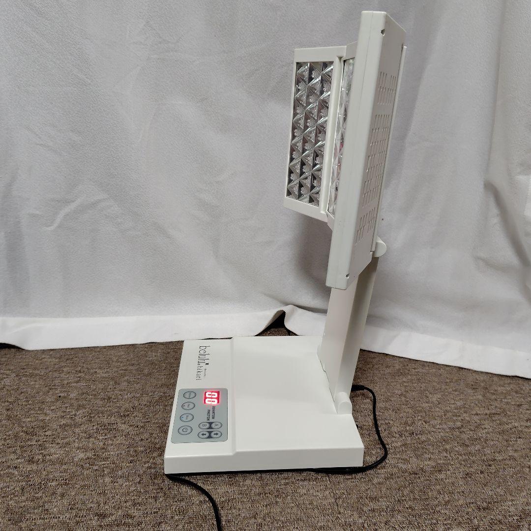 ビルル　ヒカリ　belulu hikari LED 美顔器