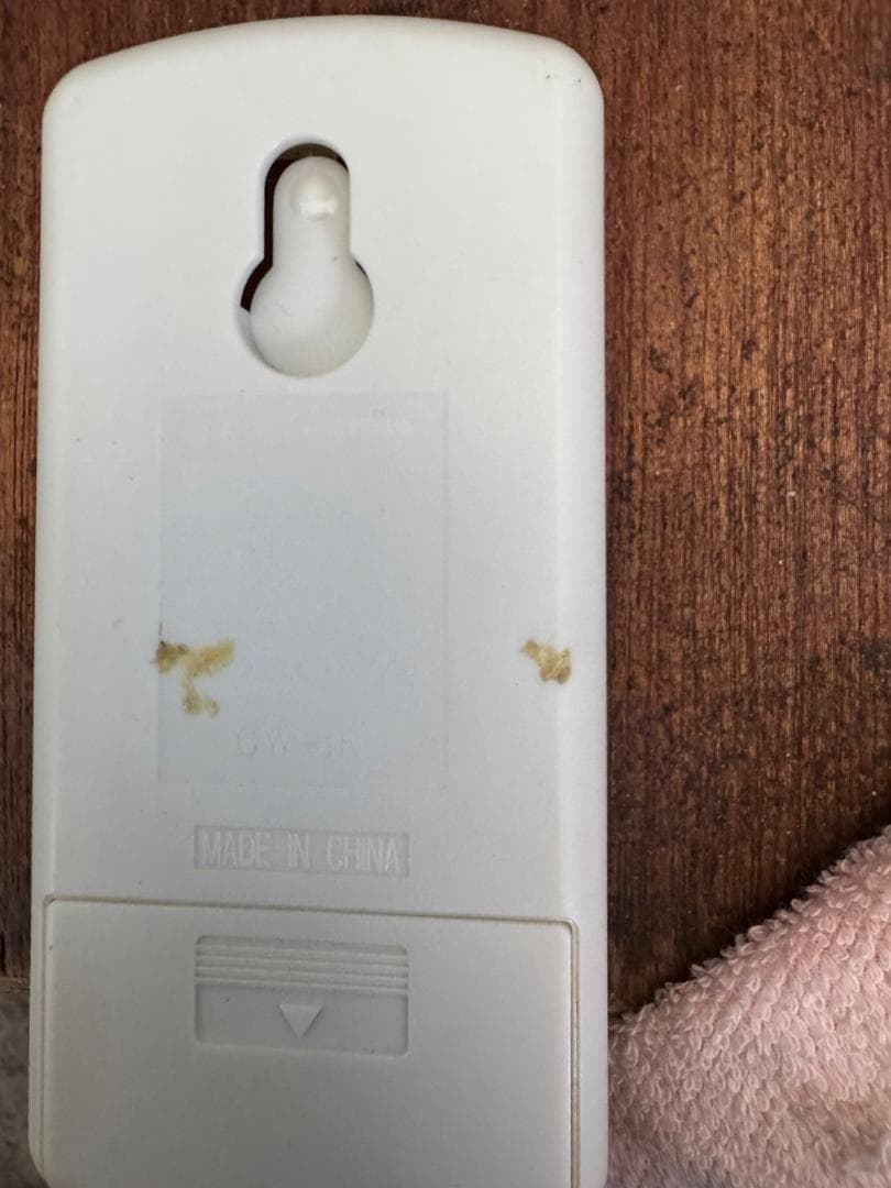 サックマン③コロナウインドエアコンCW-FA1818 2018年製 窓枠付