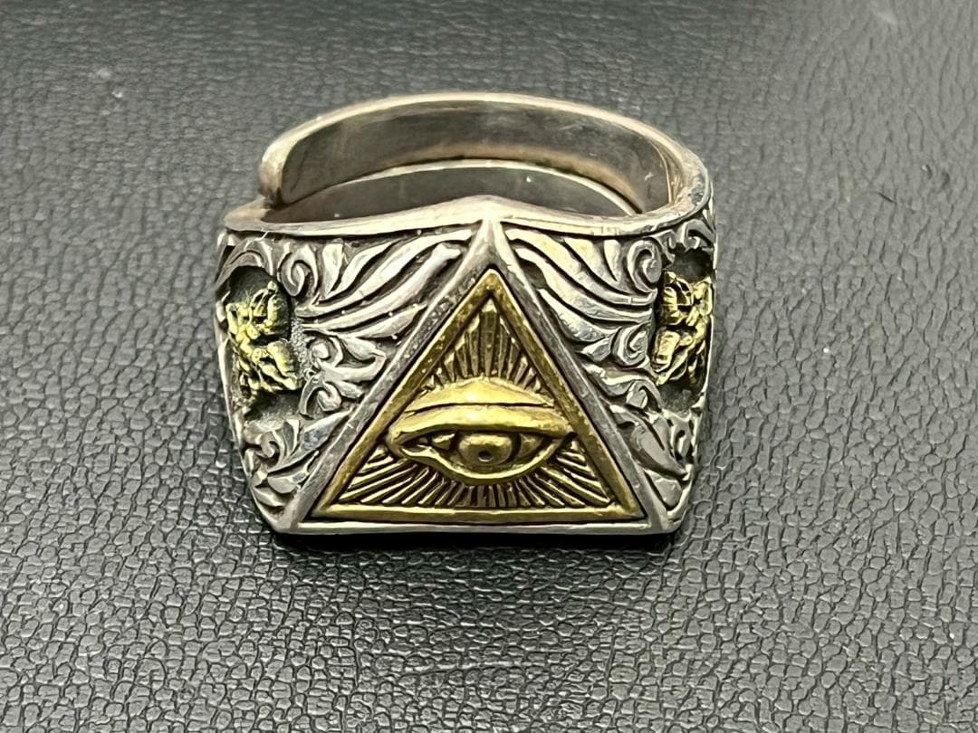 ZOCALO 三角形の目のシルバーリング