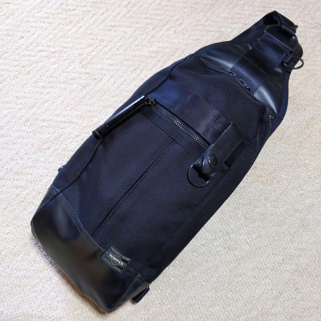 美品　PORTER　ポーター　ヒートスリング　ボディーバッグ　黒色