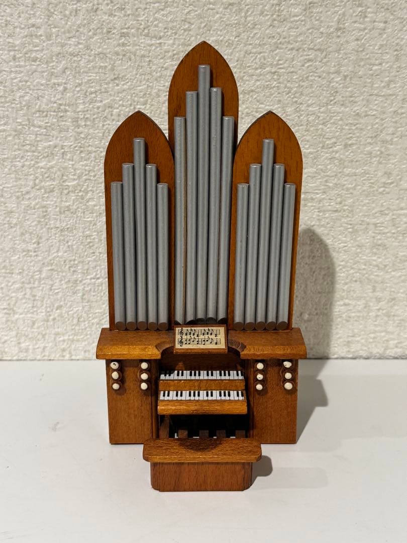 (28) CATATE 147 (BACH) スイス製リュージュ　オルゴール