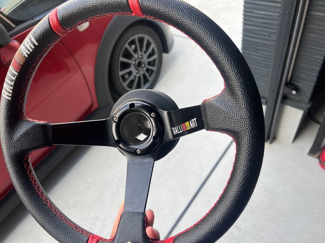 コルトラリーアート　ステアリングボスおまけステアリング