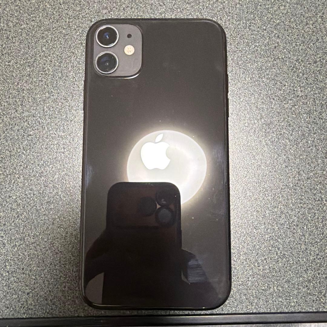 iPhone11中古品　【箱付き】