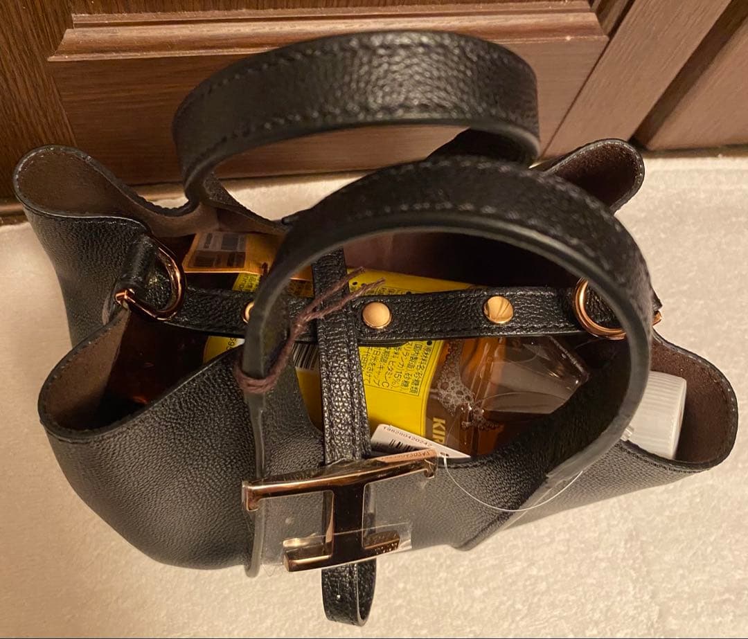 価格変更！金額&掲載期間変更！TOD'S 黒 レザー バッグ マイクロ