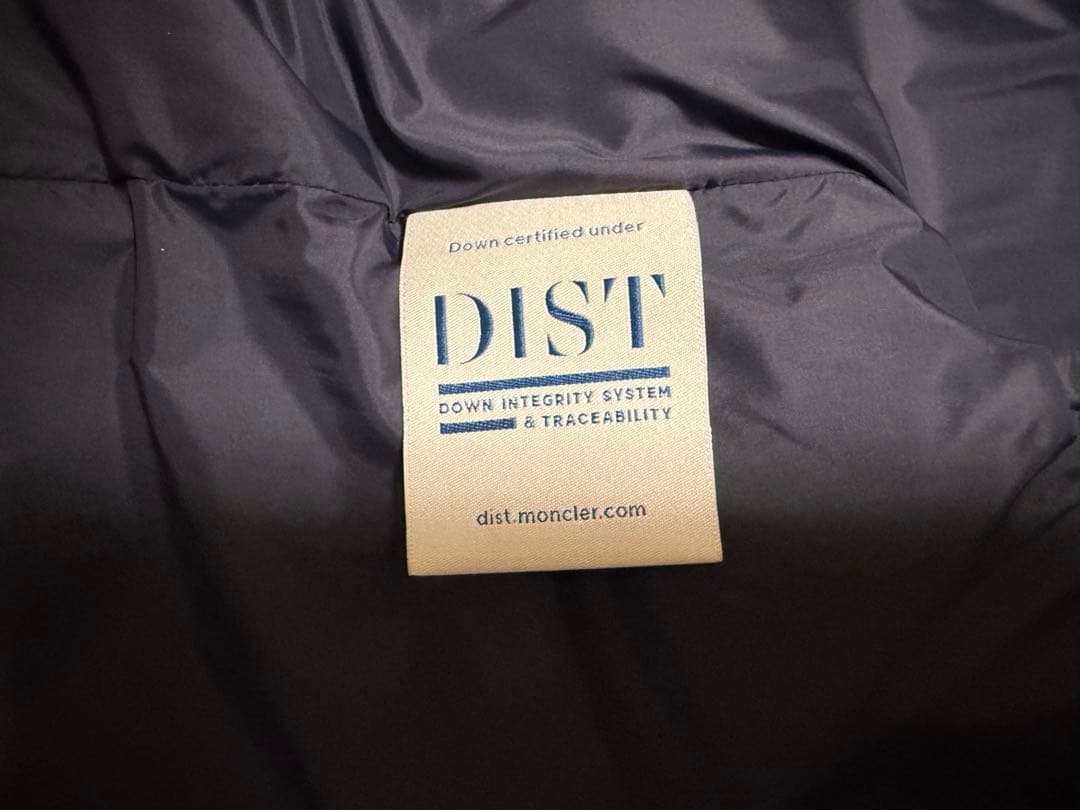 Moncler ダウンジャケット Size 3 付属品あり