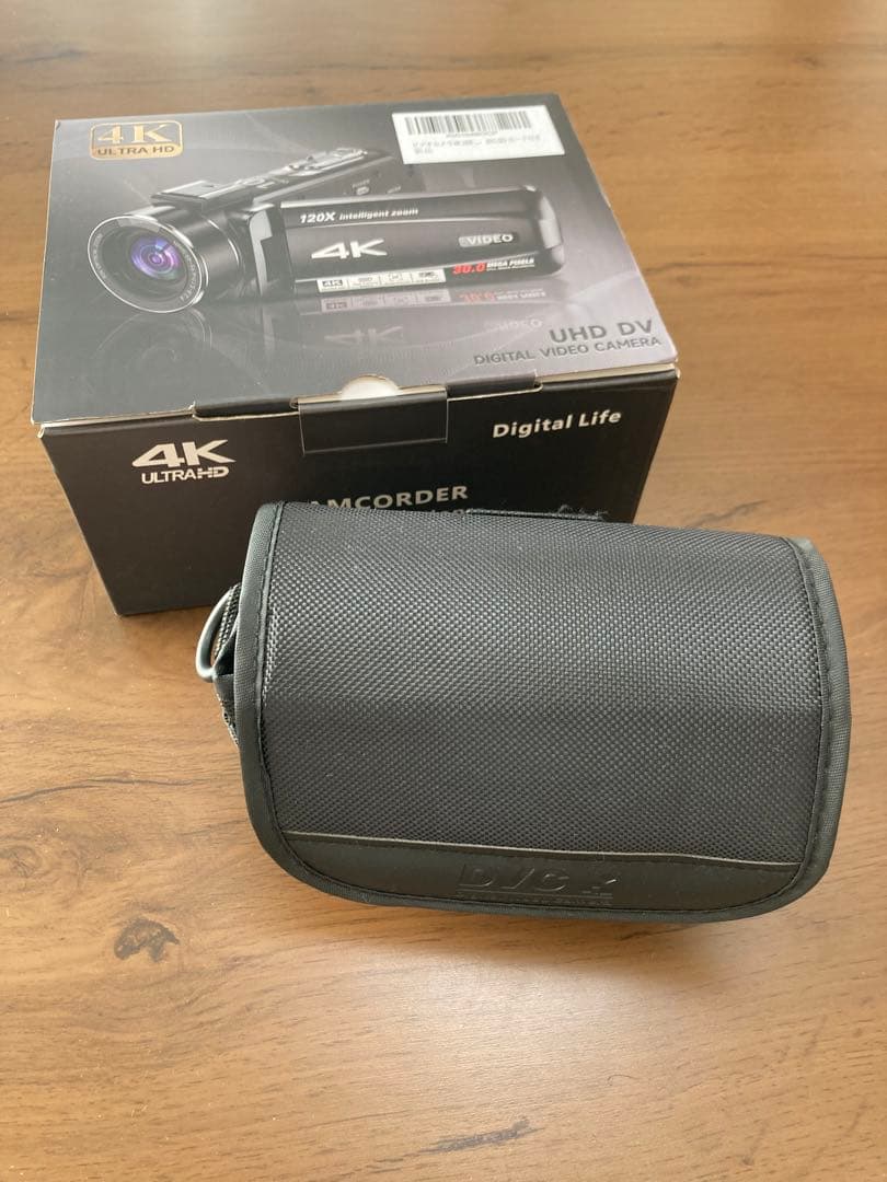 4K 光学ズームカメラ