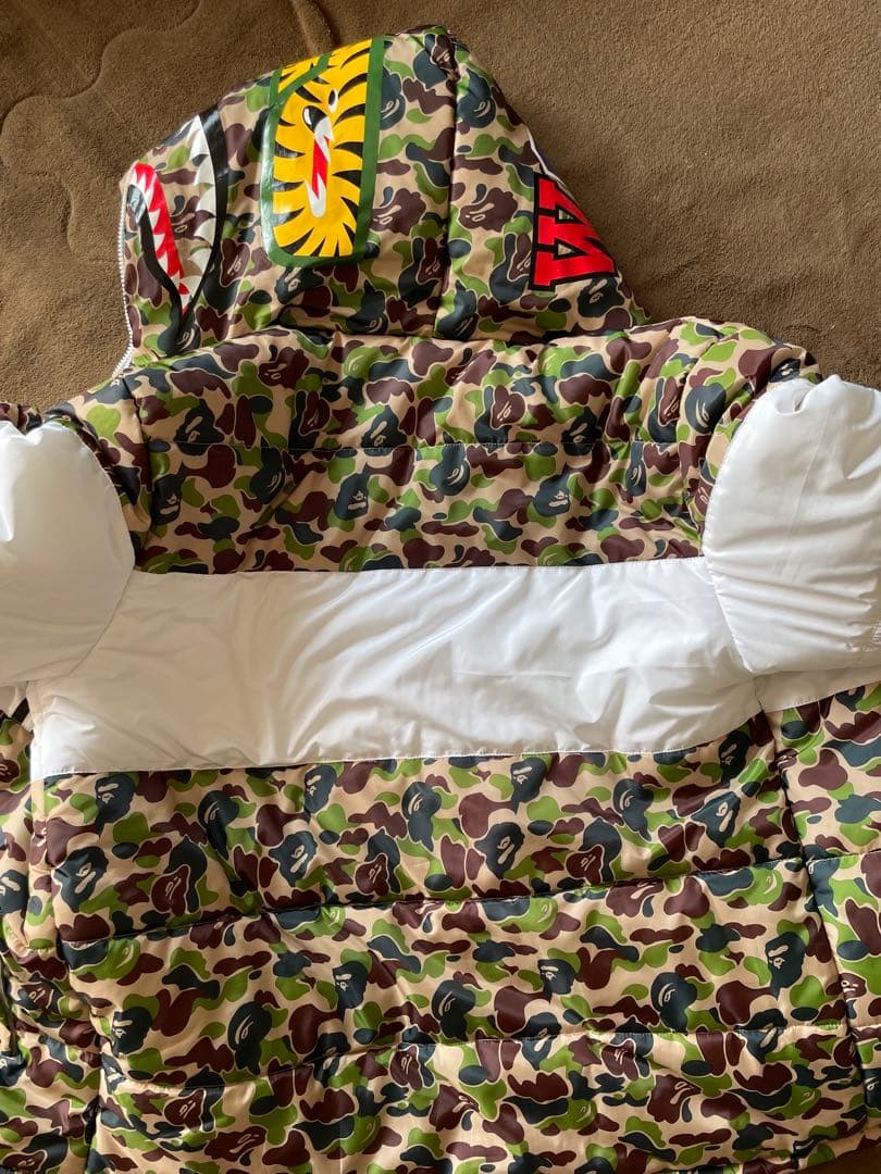 adidas APE迷彩柄 フード付きジャケット