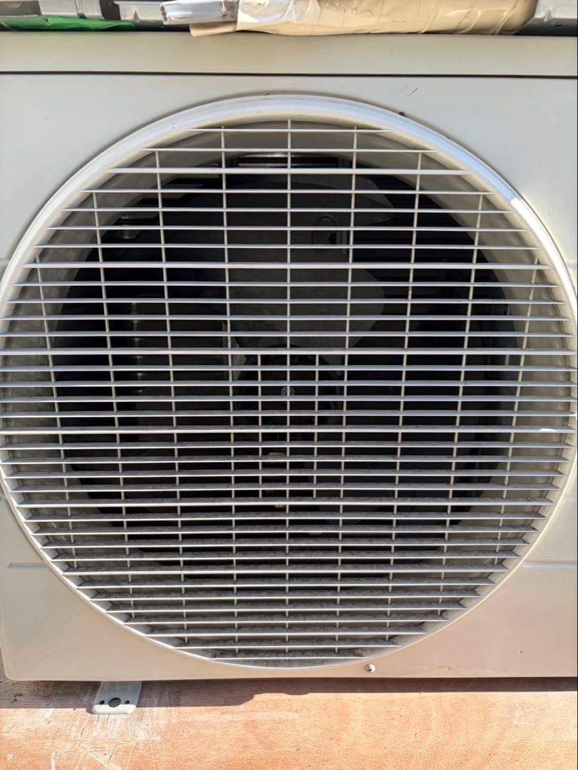 大阪府限定　ダイキン　エアコン　F25YTES-W 2021年