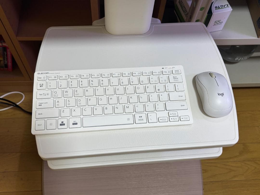 32型液晶テレビ＋miniPC+キャスター付きテレビ台セット