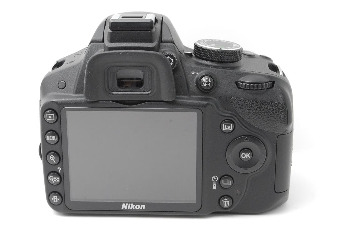 【使用感少の美品】Nikon D3200　スマホ転送　高画質モデル
