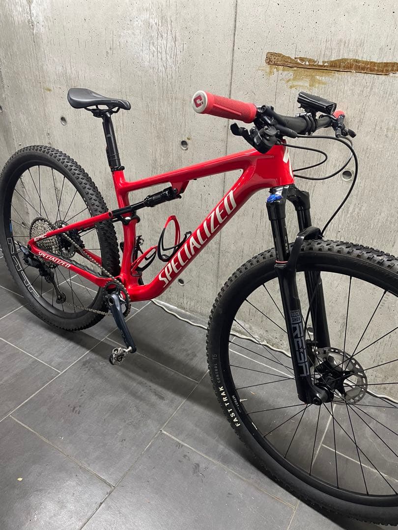 スペシャライズド　Epic Comp　サイズM ブレインショックフルサス