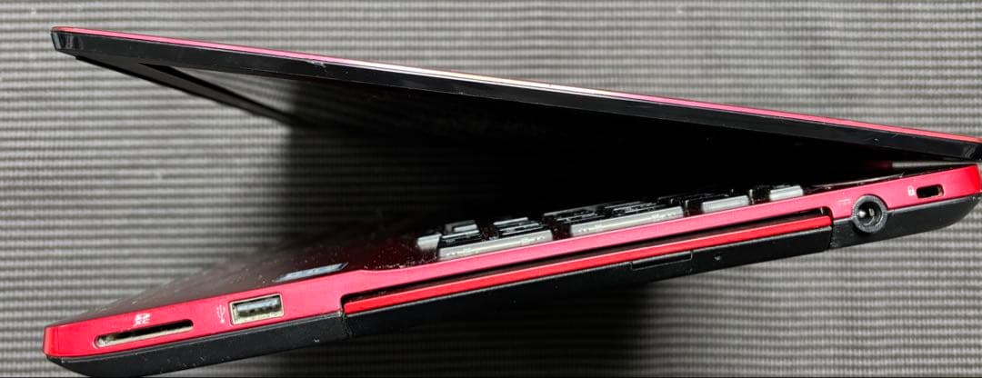 Windowsノート本体 FMV LIFEBOOK AH53/X i7-6700 SSD250GB 8GB