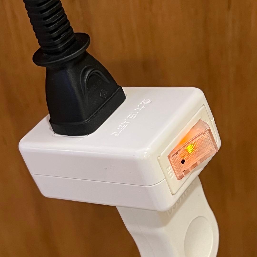 TOSHIBA】過熱水蒸気オーブンレンジ 30L 石窯ドーム｜ER-RD3000