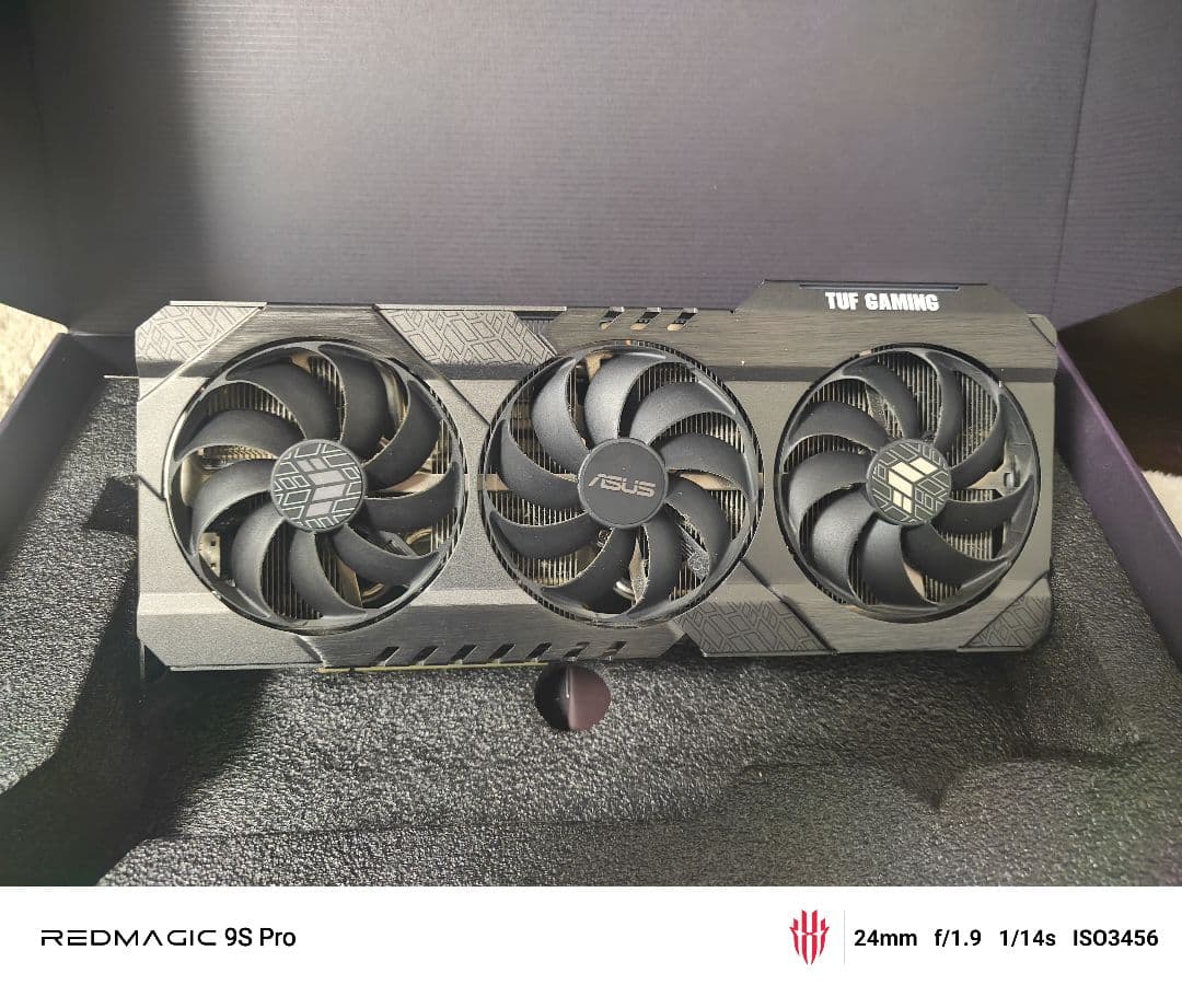 グラフィックボード・グラボ・ビデオカード ASUS TUF GAMING RTX3070 O8G V2