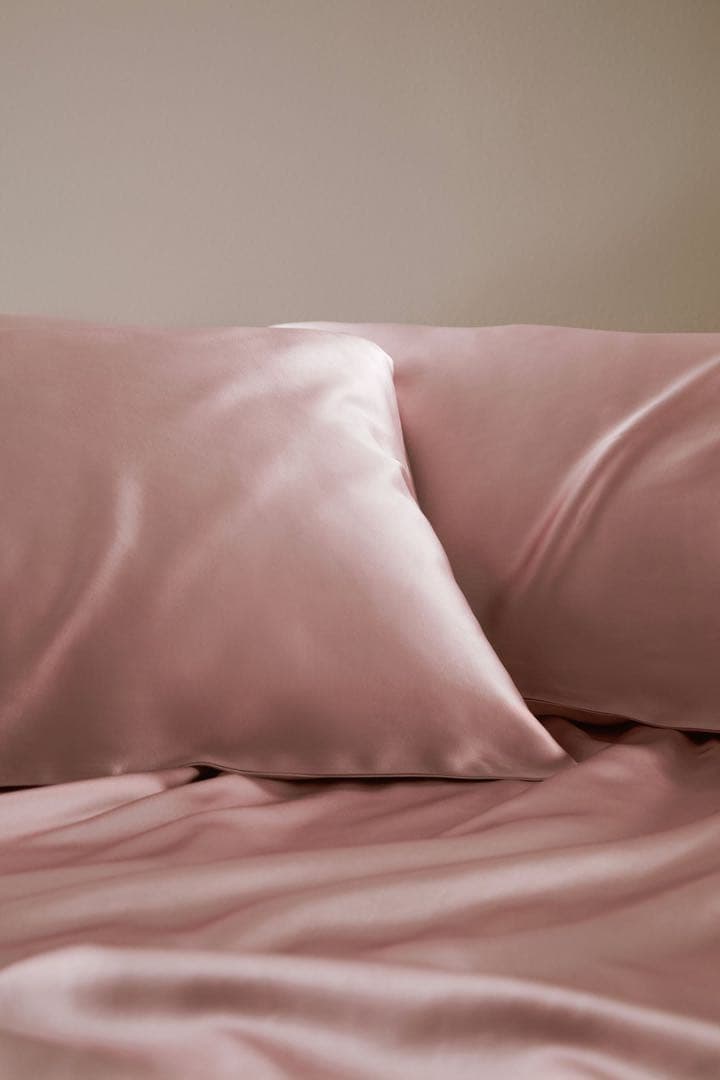 【新品未使用65%オフ】lilysilk パジャマギフトボックスセット