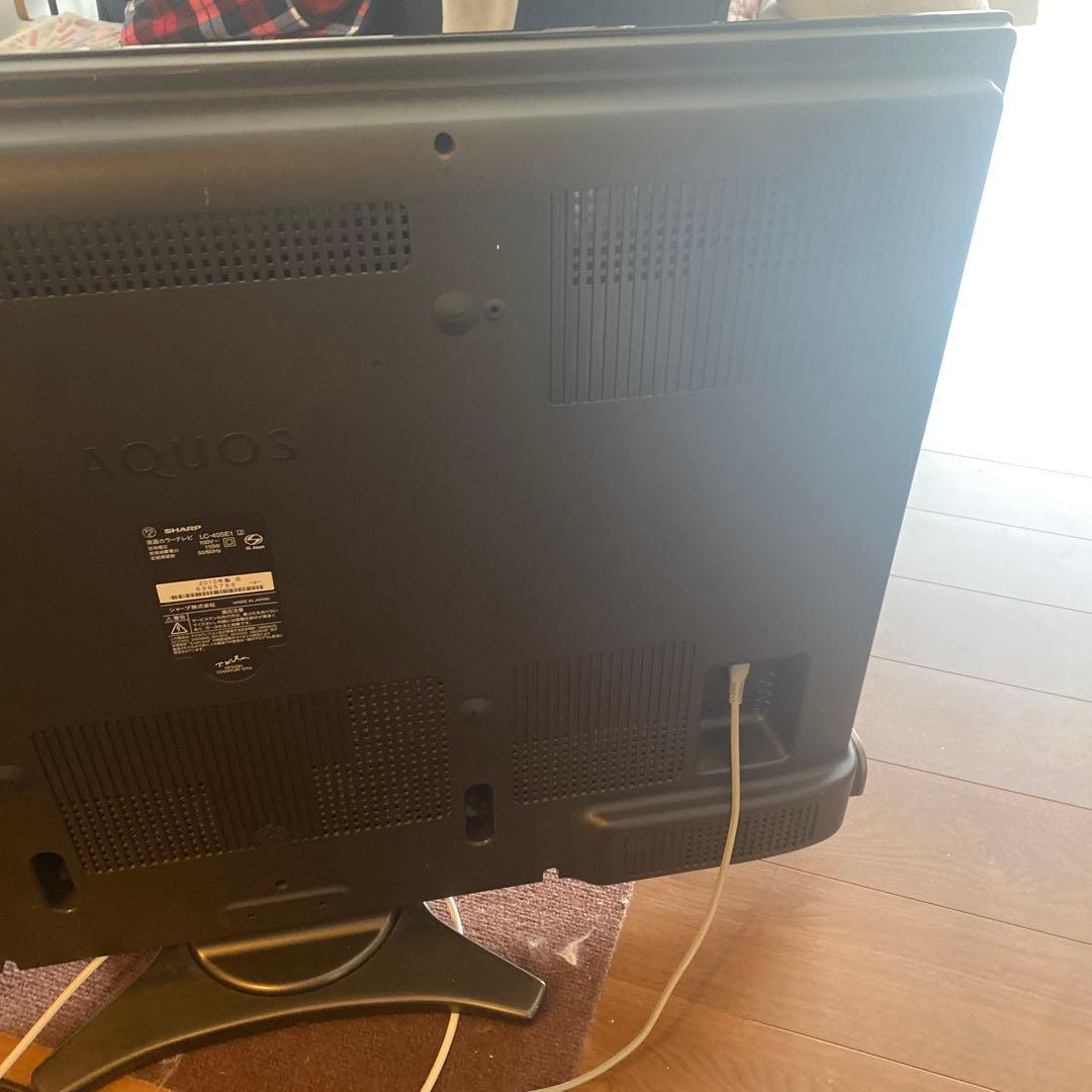 【送料無料】SHARP 液晶テレビ　LC-40SE1