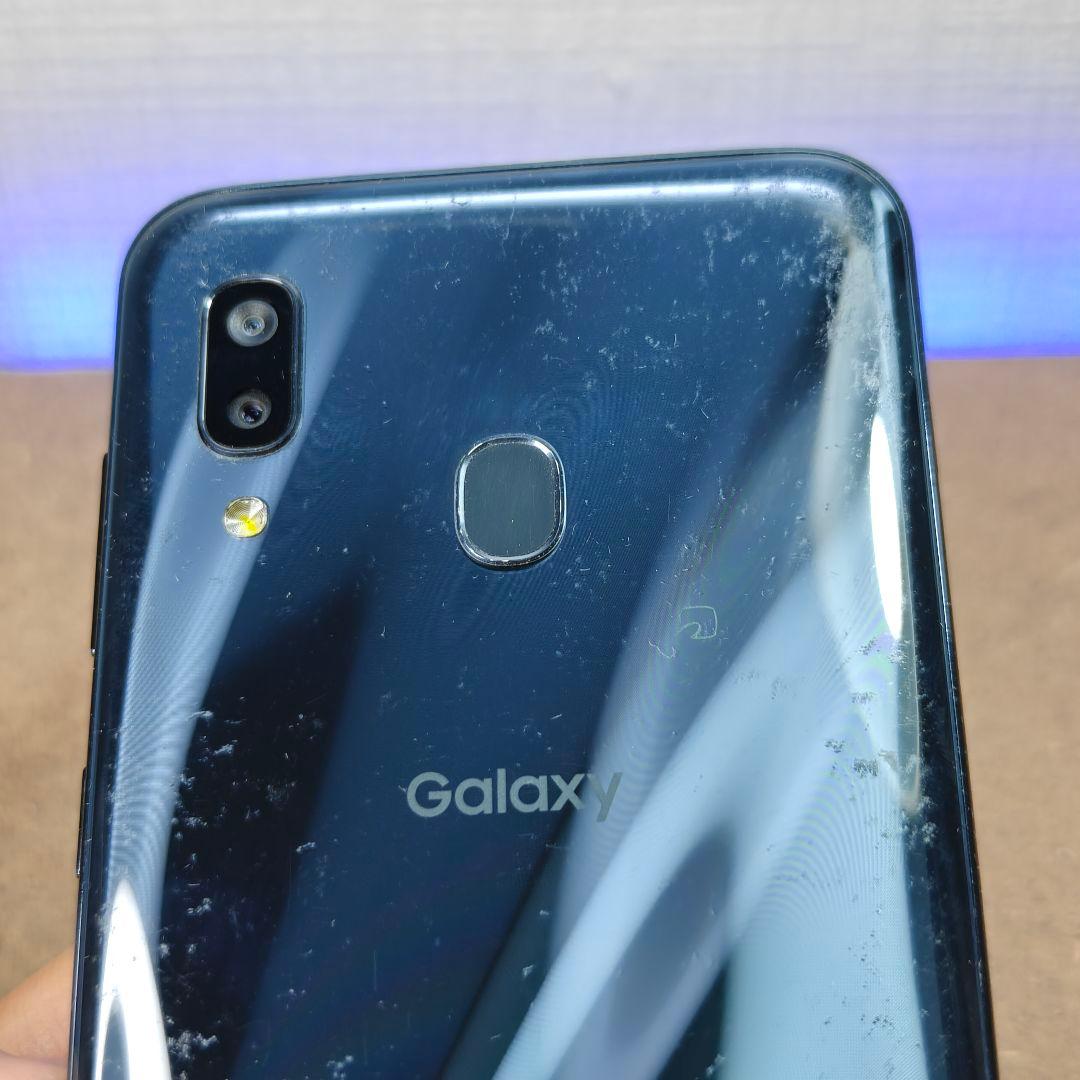 JA572 Samsung Galaxy A30 スマホ本体 SCV43 au