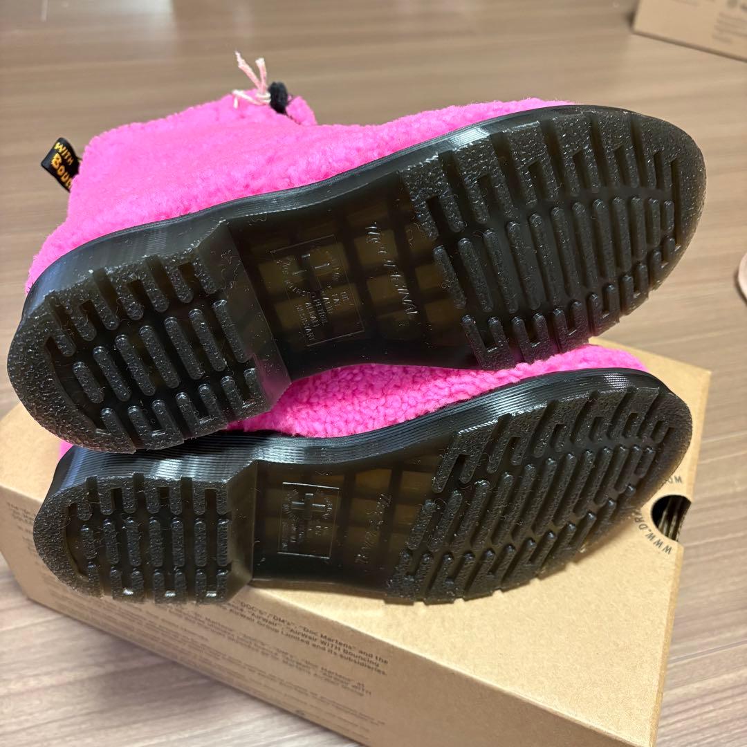Dr. Martens ピンクボアハイカットブーツ