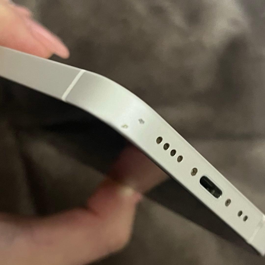 iPhone12mini 本体　バッテリー65%