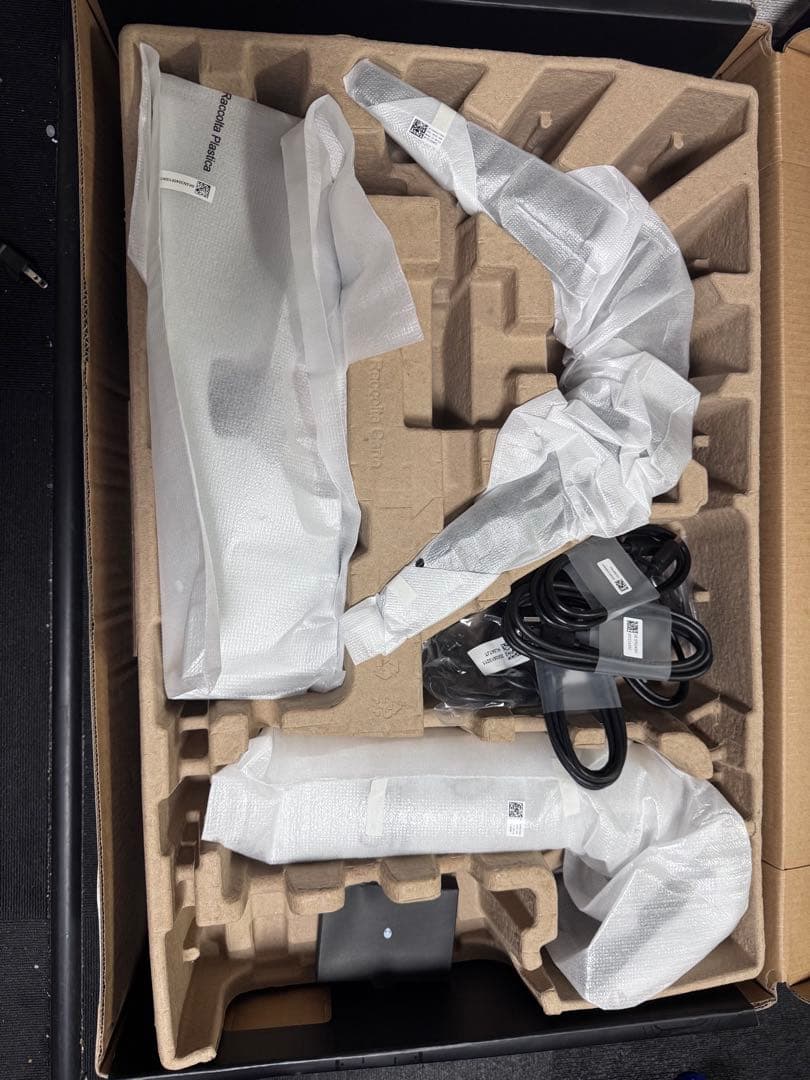 DELL Alienware 27 ゲーミングモニター AW2723DF