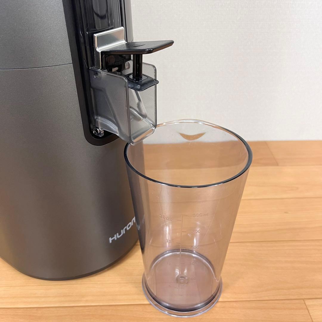 【美品】Hurom スロージューサー　H400-BAC05TG　チタングレー