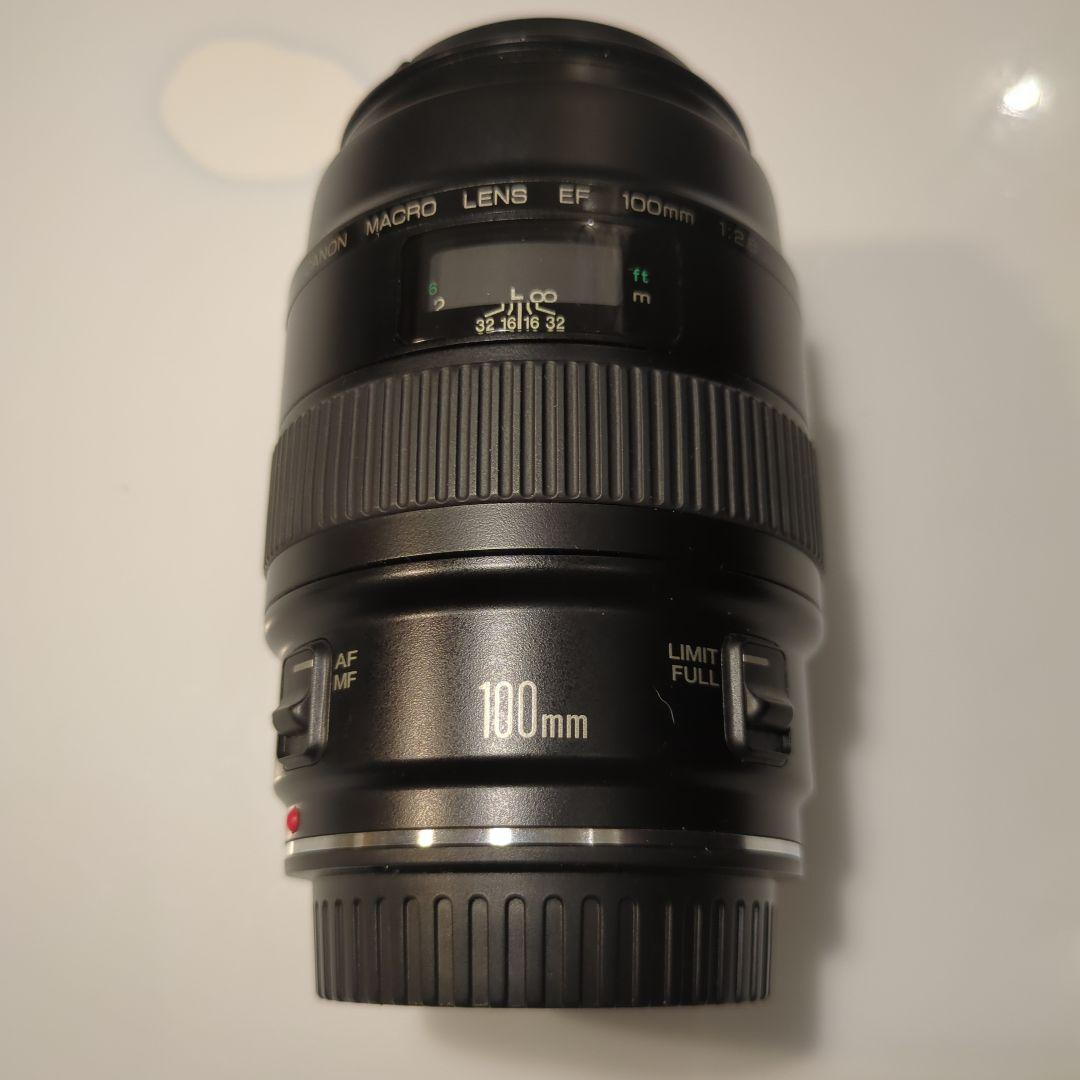 Canon EF 100mm f/2.8 マクロレンズ