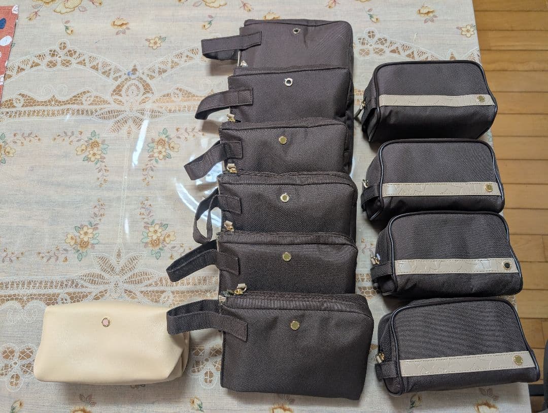 エミレーツ航空★ビジネスクラスアメニティ★11点セット★