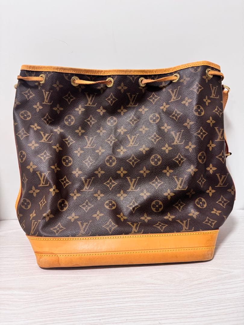 ルイヴィトン モノグラム ノエ 巾着型ショルダーバッグ ヴィンテージ 定番