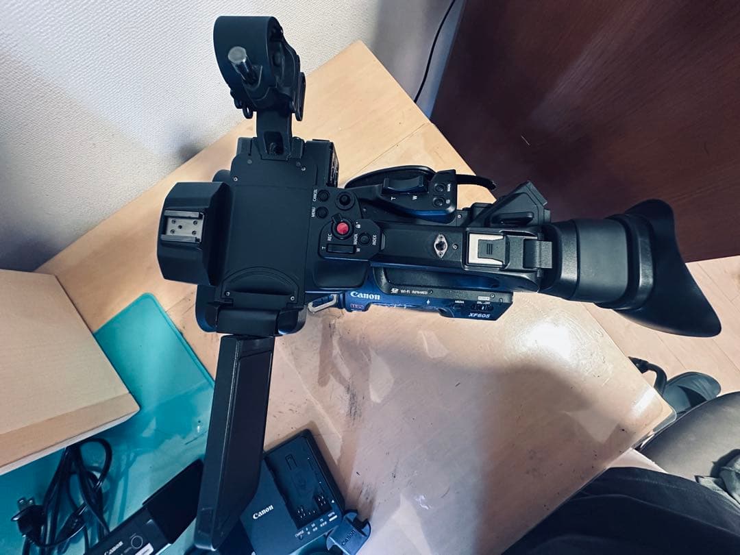 【大幅値下げ】Canon XF605 4Kビデオカメラ BP A60付
