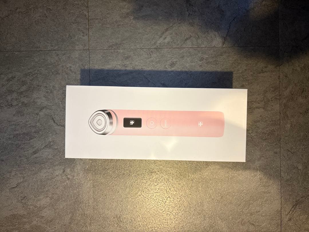 medicube 美容器 ピンク