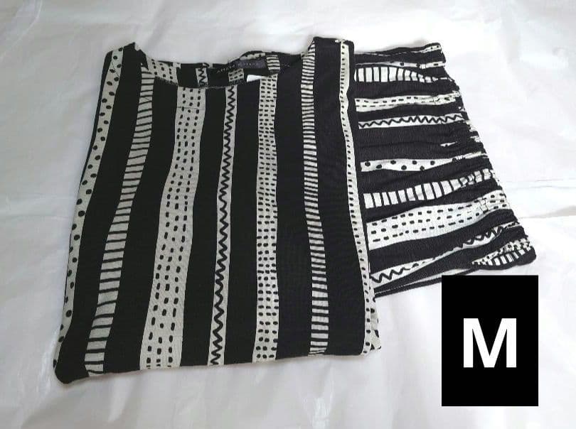 新品タグ付き ワコール パジャマ ワンピ ルームウェア 木 M