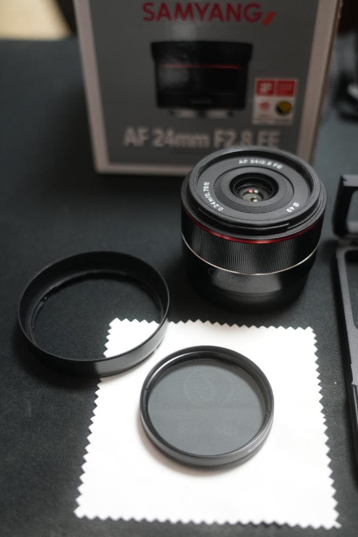 α7Rii ＋SamyangAF24f2.8mm 縦グリップ