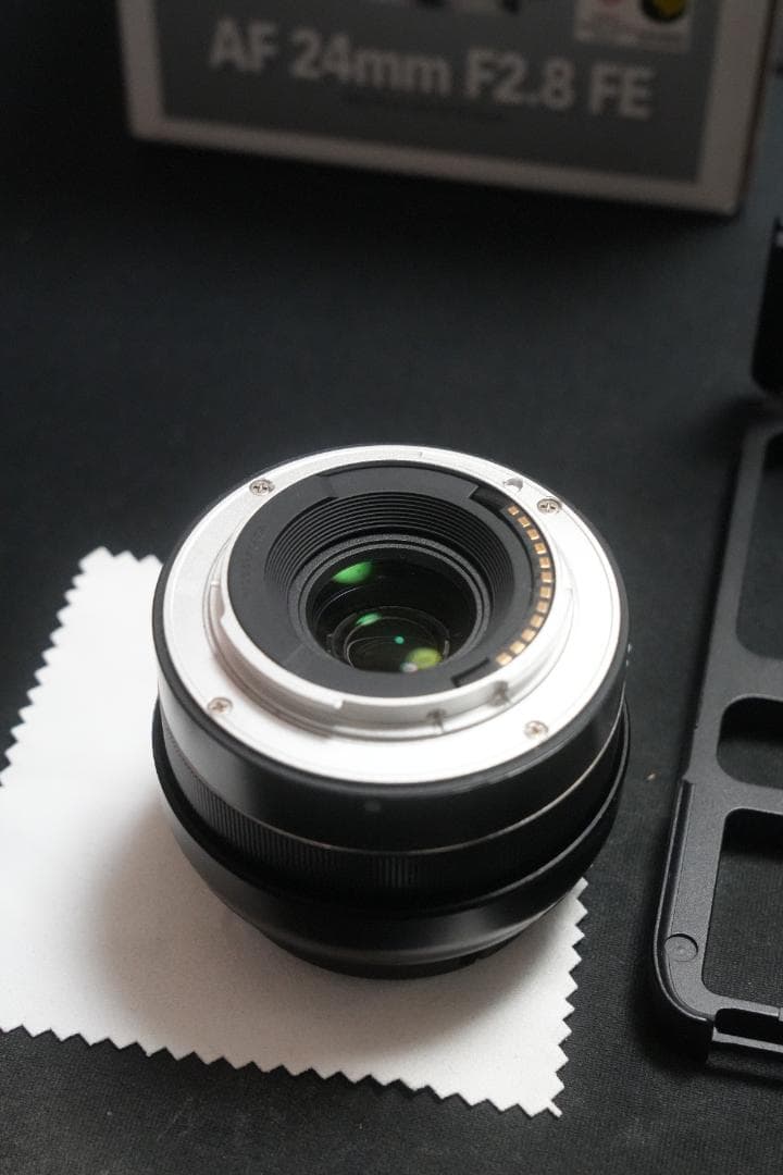 α7Rii ＋SamyangAF24f2.8mm 縦グリップ