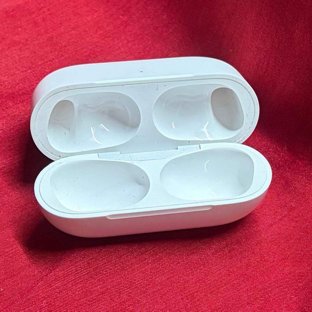 美品AirPods Pro 2 type C本体と充電ケースセット