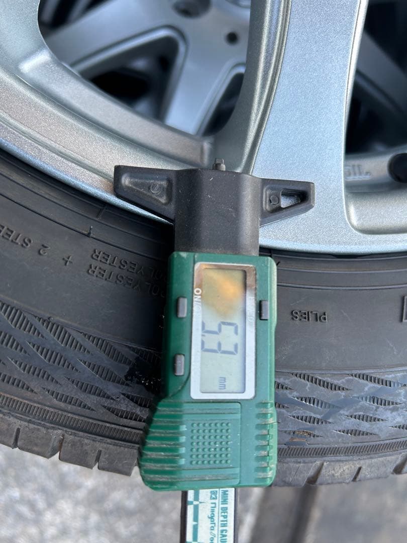 185/60R15 アルミセットHOT STUFF Exceeder