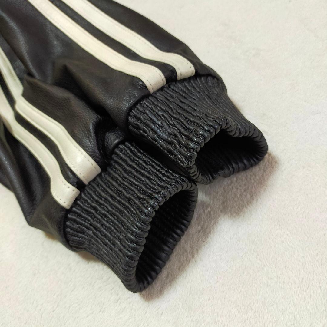 美品　AVIREX　М　羊革　レザートラックジャケット