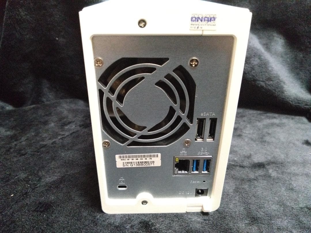 外付けハードディスク・ドライブ QNAP NAS TS-220