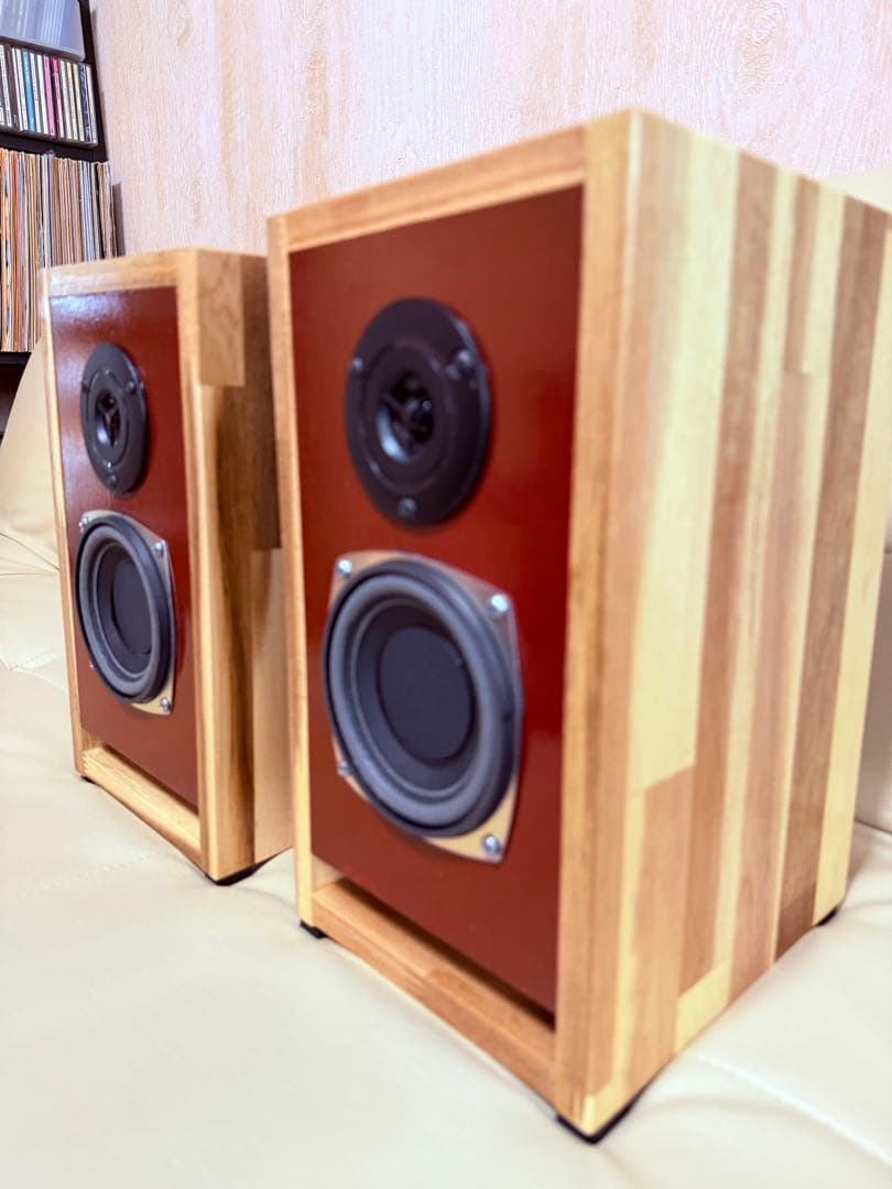 ブックシェルフ型2wayスピーカー （ペア）レッド/ウッド