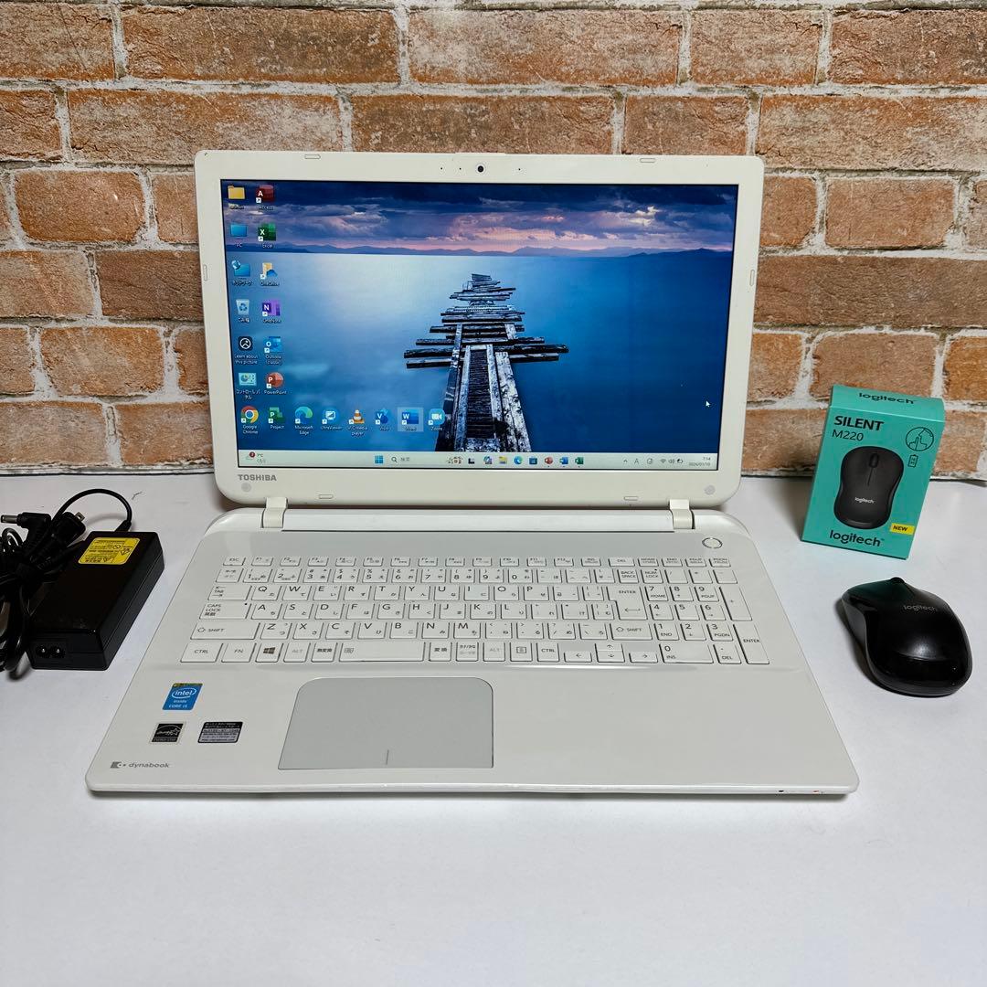 東芝ノート PC Core i5 SSD Webカメラ　Win 11 オフィス付