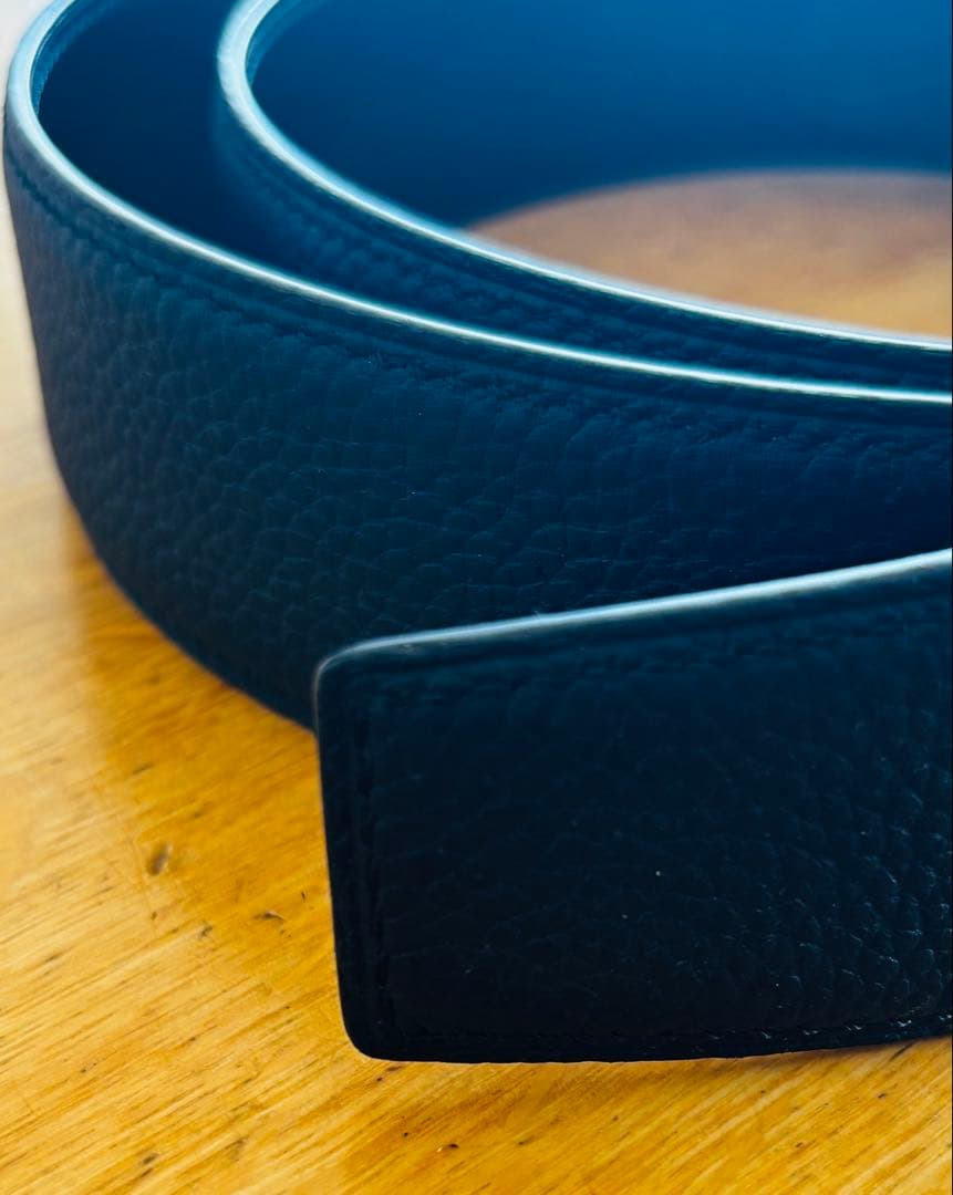 【新品未使用】ゴールドH型バックル メンズベルト ブラック